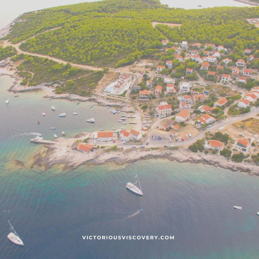 The Sea House Apartments Vis Exterior photo